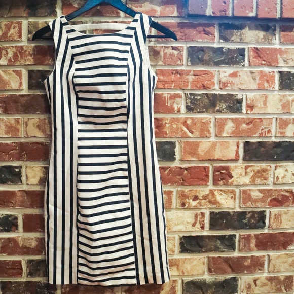 H&M Bodycon Dress - Picture 1 of 3